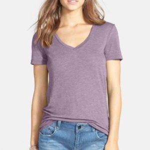 4️⃣ bp vee neck tee Burgundy NEW